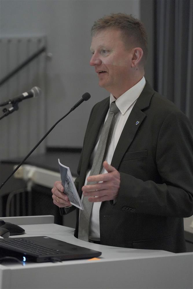 Kommunedirektør Johnny Breivik - Klikk for stort bilete
